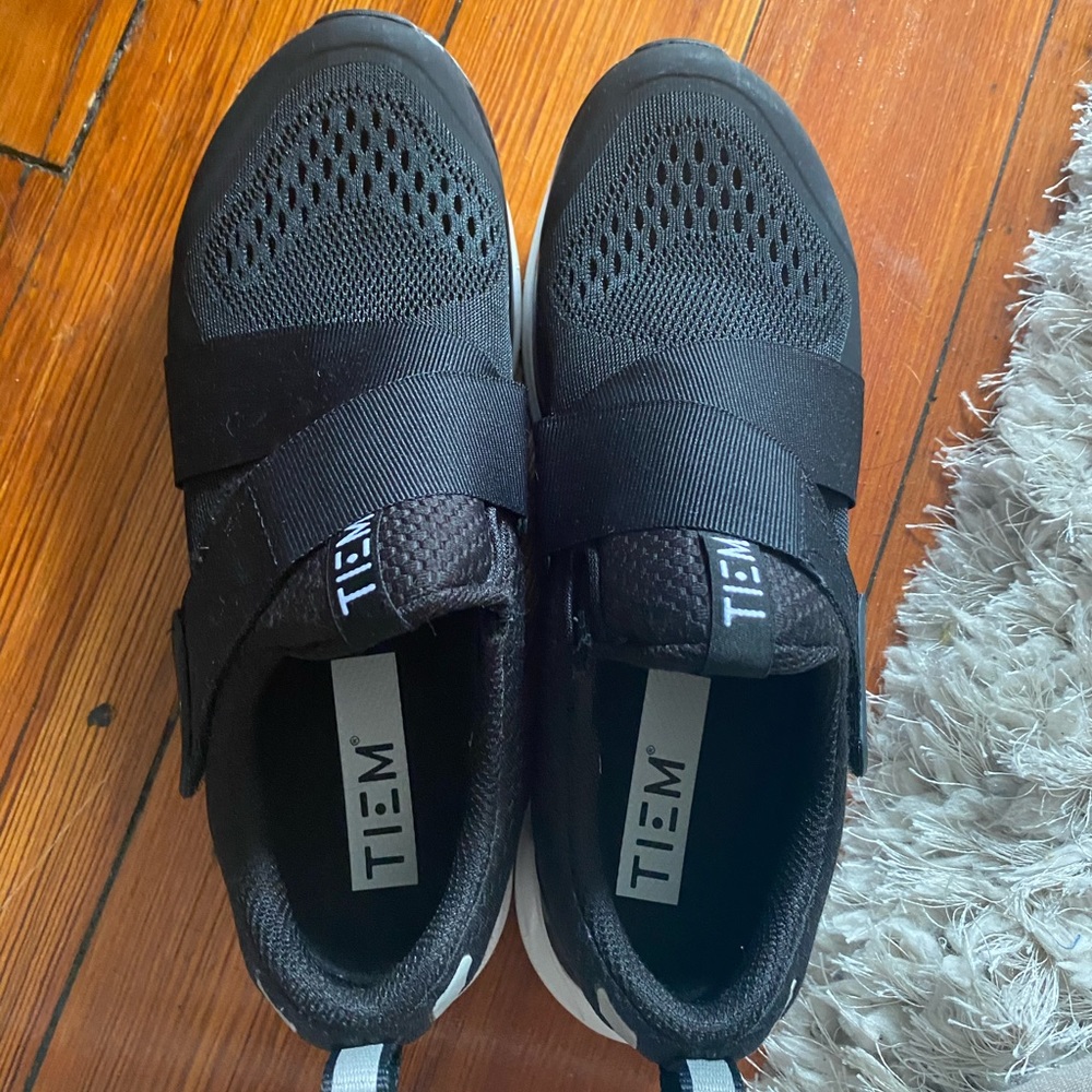 Tiem spin shoes